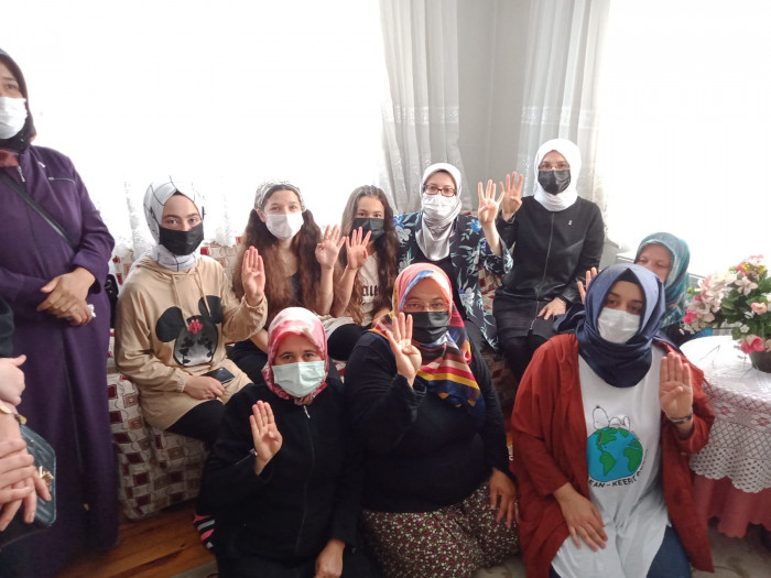 BELGİN UYGUR'UN DURSUNBEY &Ccedil;IKARMASI