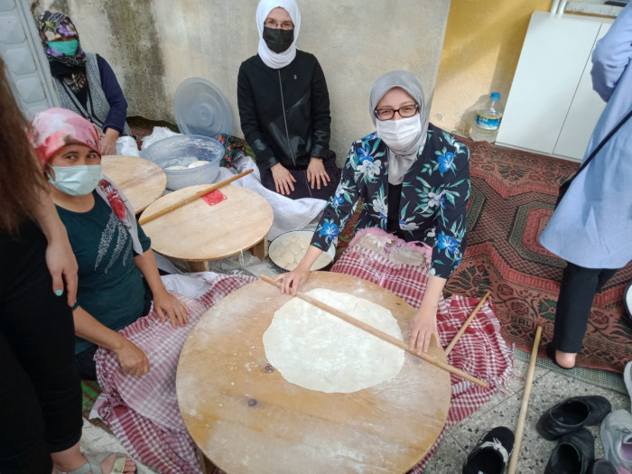 BELGİN UYGUR'UN DURSUNBEY &Ccedil;IKARMASI