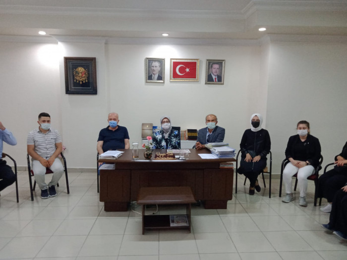 BELGİN UYGUR'UN DURSUNBEY &Ccedil;IKARMASI