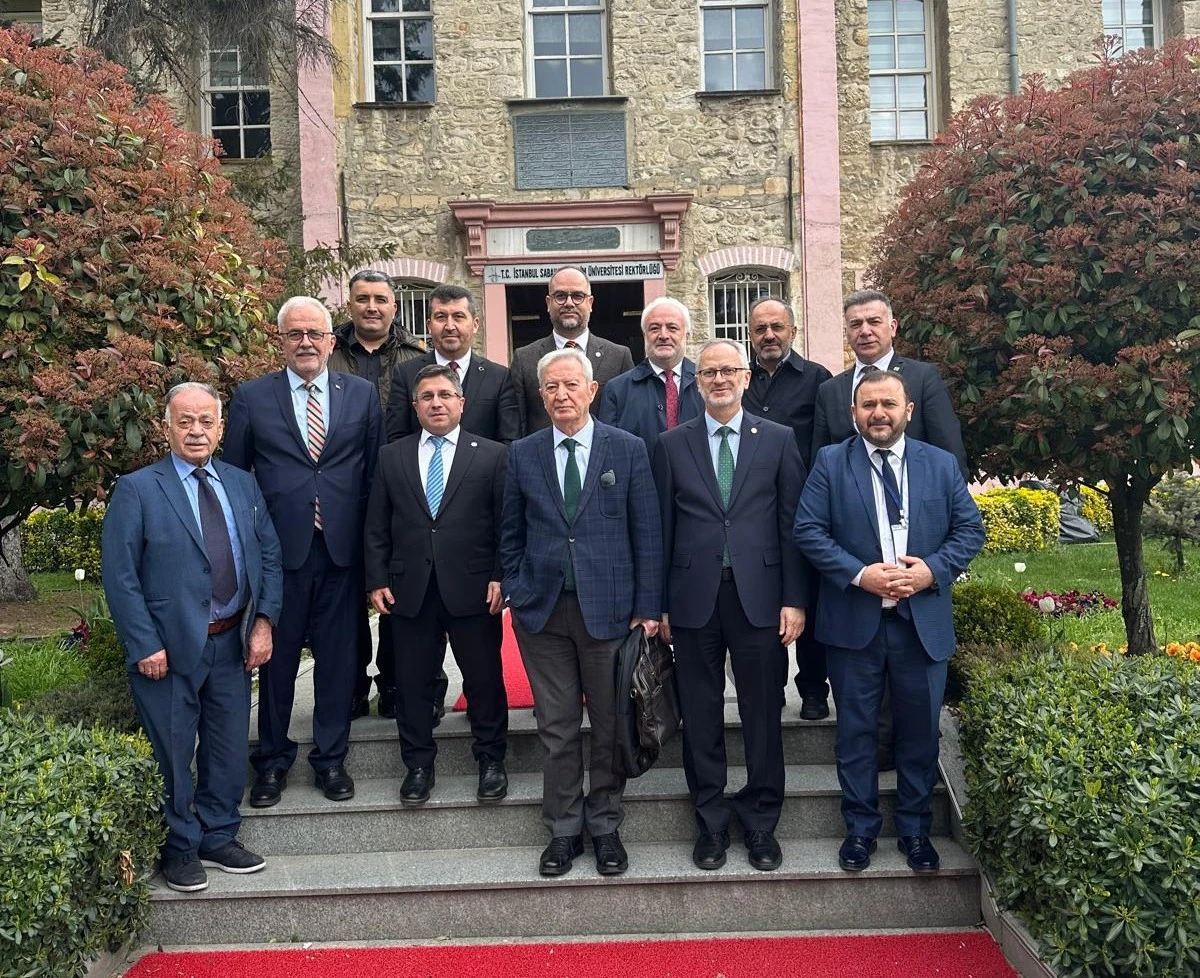 4 &Uuml;niversite, 4 Mek&acirc;n, Tek Ruh: İstiklal Şairi Mehmet Akif Ersoy, İstanbul&rsquo;da Anıldı