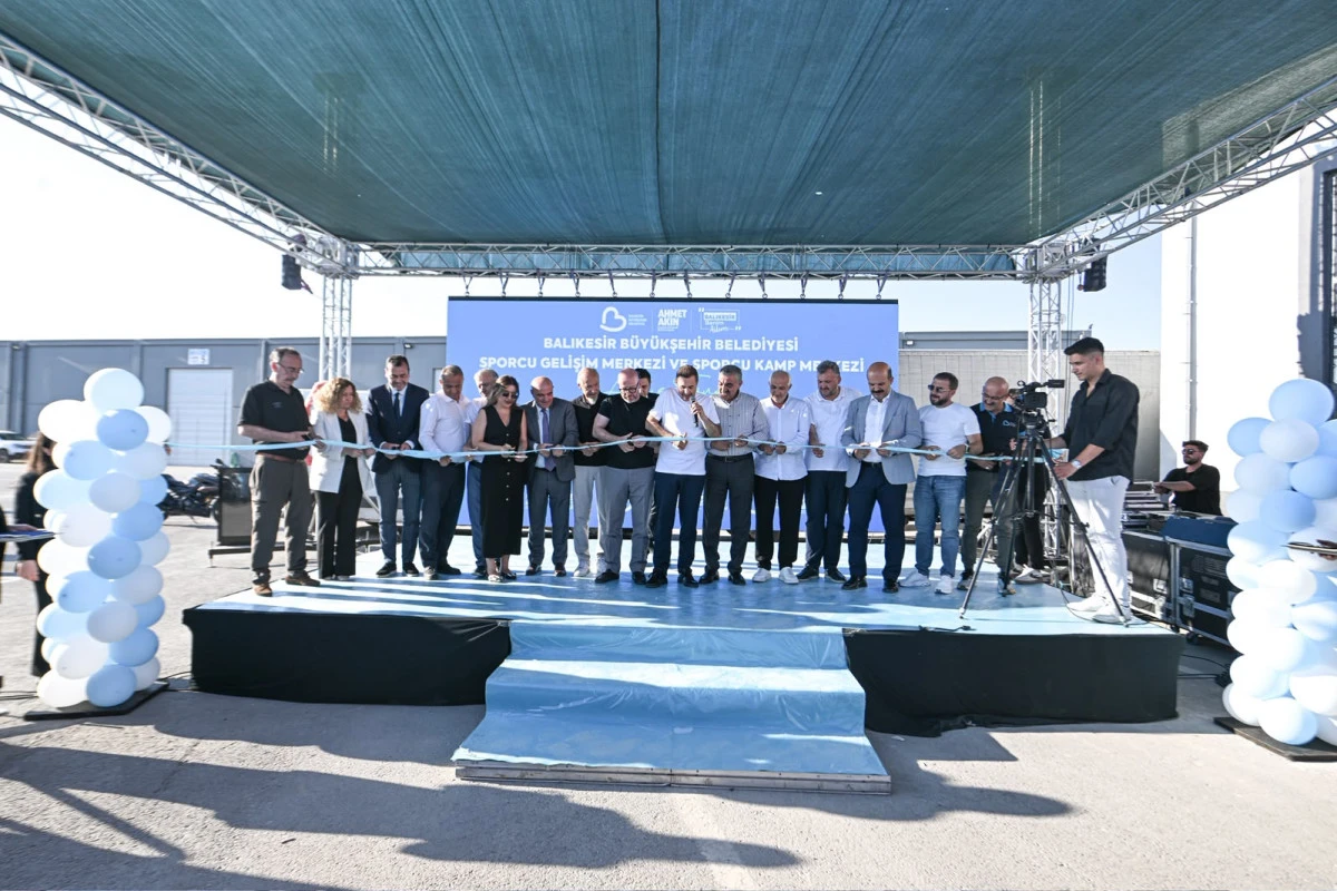 Akın&rsquo;dan spora ve sporcuya b&uuml;y&uuml;k destek